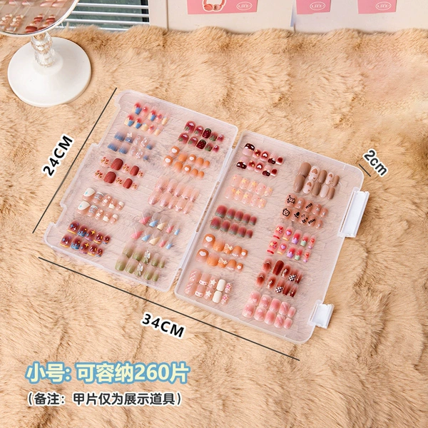 Small storage box for manicure