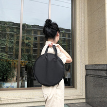 8��10�熡�İ� ���ӹľ�ʿ�ĉ|�����dƬ�ռ{�� ��ɫ�A�� �����y