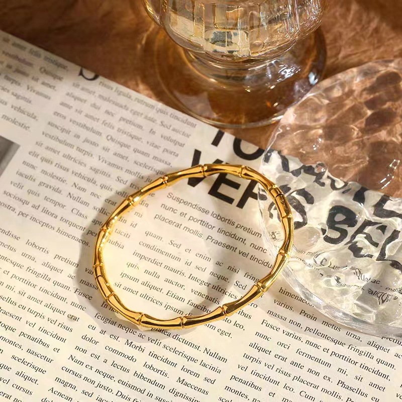 L'antica tradizione del braccialetto di bambù alto Bracciale semplice alla moda in acciaio al titanio Bracciale solido Non sbiadisce Bracciale Gioielli da donna_voghion.com