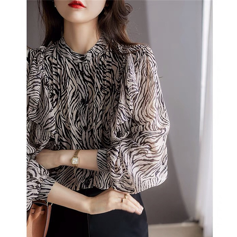 Áo sơ mi voan xếp ly in họa tiết ngựa vằn phong cách trưởng thành mùa thu — đen chi tiết 2