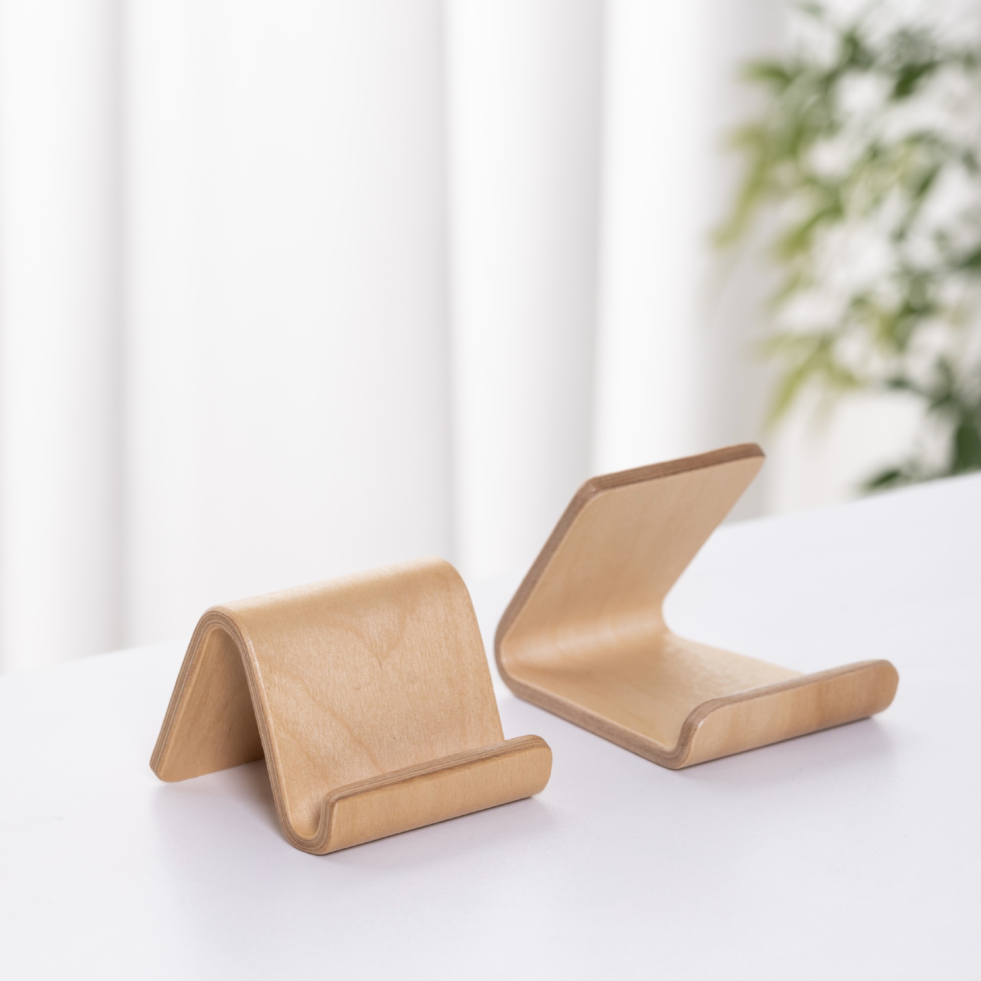 Nórdico negro nuez abedul soporte creativo nuevo soporte de teléfono móvil minimalista soporte de escritorio soporte de teléfono móvil estante