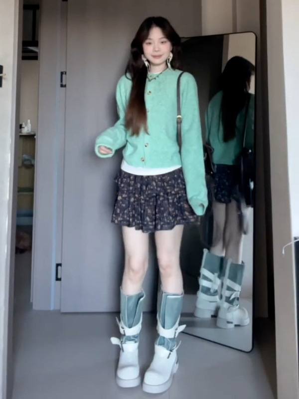 早秋氛围感绿色毛衣针织开衫外套女2025新款森系复古宽松气质上衣|undefined