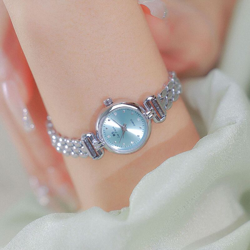 BS light luxury hot selling Factory Direct sales foreign trade simple junior high school ice blue silver watch bracelet watch temperament Women's Watch FA1792 BS light luxury hot selling Factory Direct sales foreign trade simple junior high school ice blue silver watch bracelet watch temperament Women's Watch FA1792