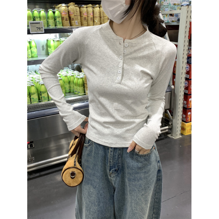 밝은 회색