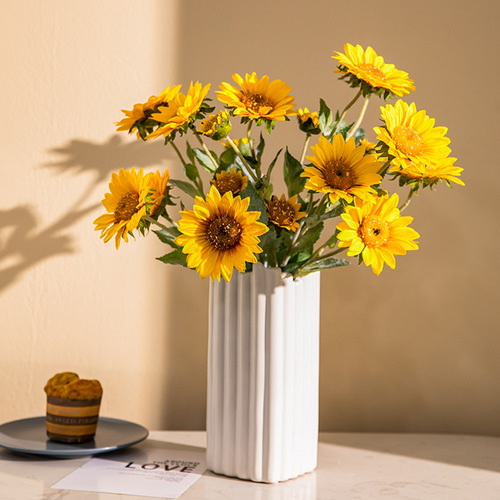 Nordic Gear Irregular Art Ceramic Vase Decor for Living Room TV Stand Dried Flower Arrangement Home Decor