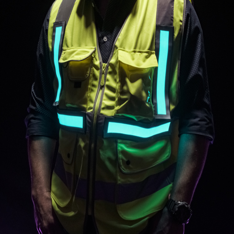 TPU luminescent accessories, washable luminescent film, stretchable soft film for clothing, hats, bags, and logo luminescence production.