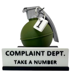跨境爆款Complaint Department Grenade Desk Sign投诉部门手榴弹