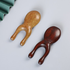 檀木の小さいカエルのマッサージ器の大きいサイズの鼻筋は目の頭部の経絡をマッサージします。