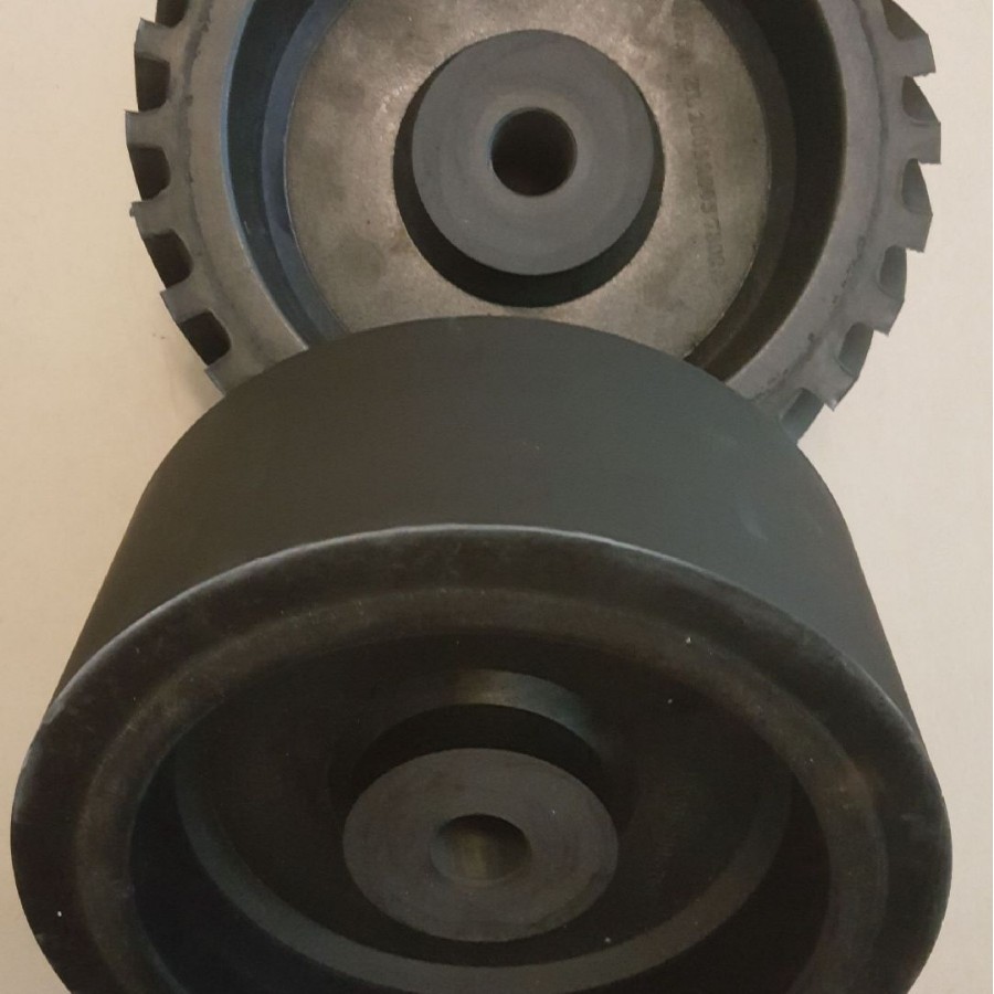 手动三角形砂带拉丝机橡胶轮平面开槽中高效打磨高效率打磨机