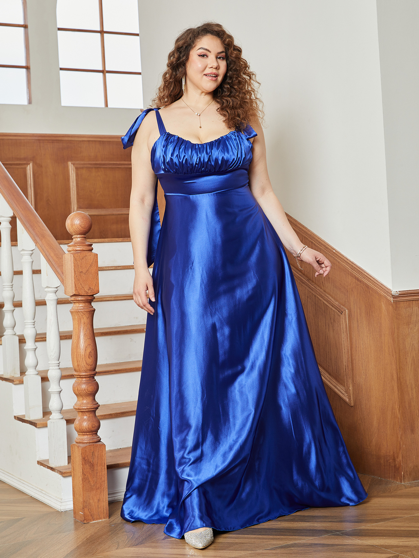 Gran tamaño de ropa de mujer Europa y América comercio exterior ropa de mujer nuevo estilo sin mangas correa gran vestido de fiesta vestido largo