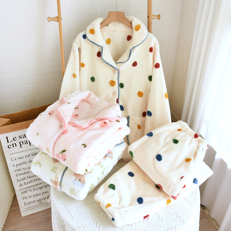 Sweet and Cute Coral Velvet Fleece-Lined Thickeneded Winter New Flannel Autumn and Winter Home Wear Pajamas Set for Women