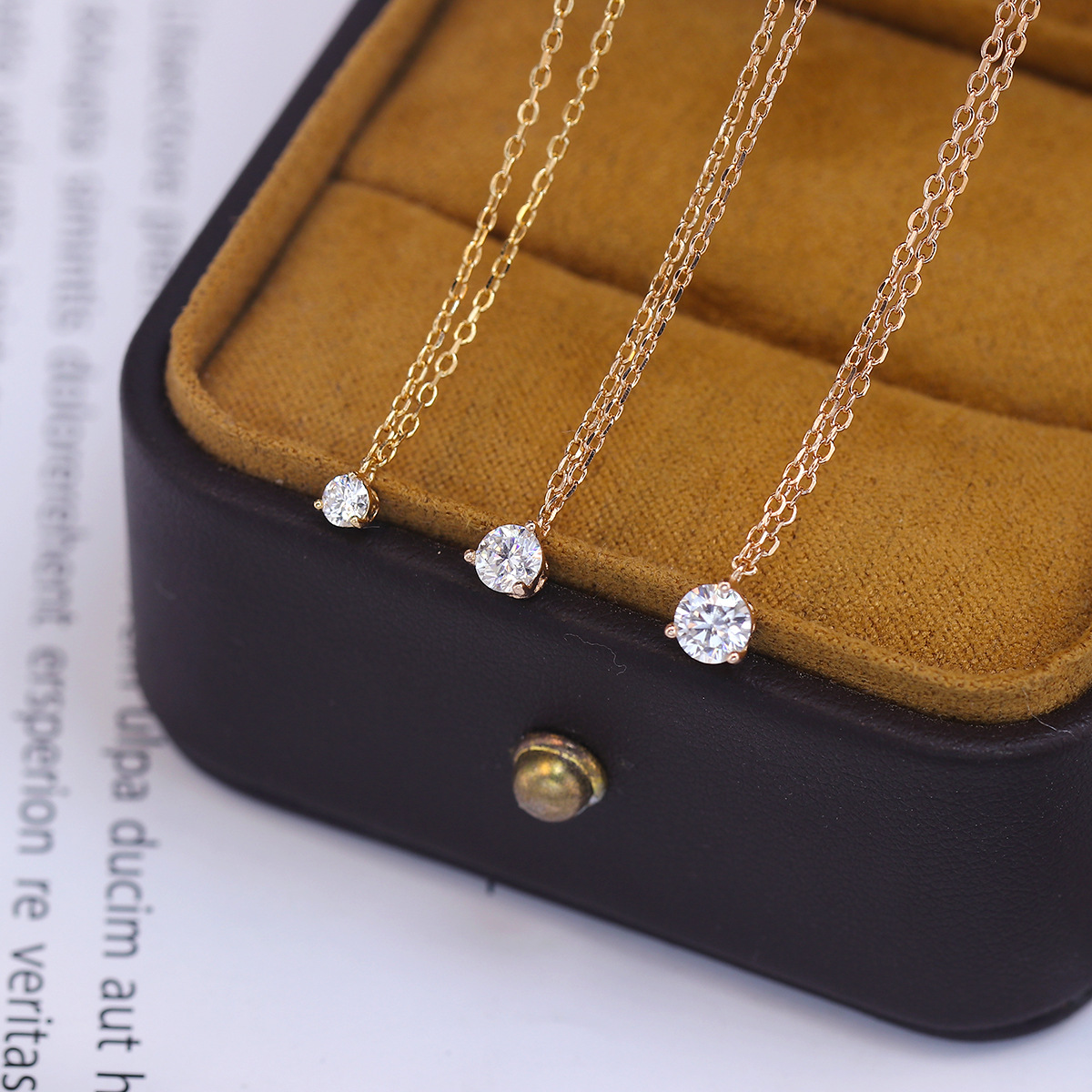 Pendant Necklace Classification 925 Sterling Silver Moissanite Cable Chain Geometric Pendant Necklace