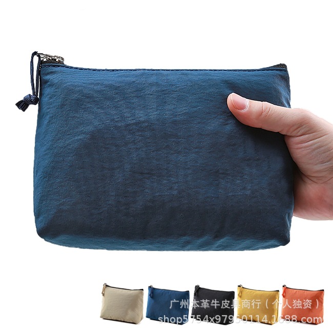 Japanese nylon waterproof capacious cosmetic bag with zipper