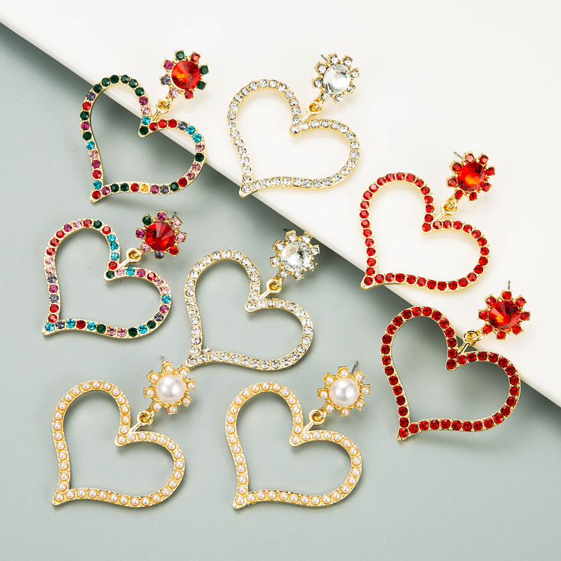 New Fashion Heart-shaped Earrings display picture 2