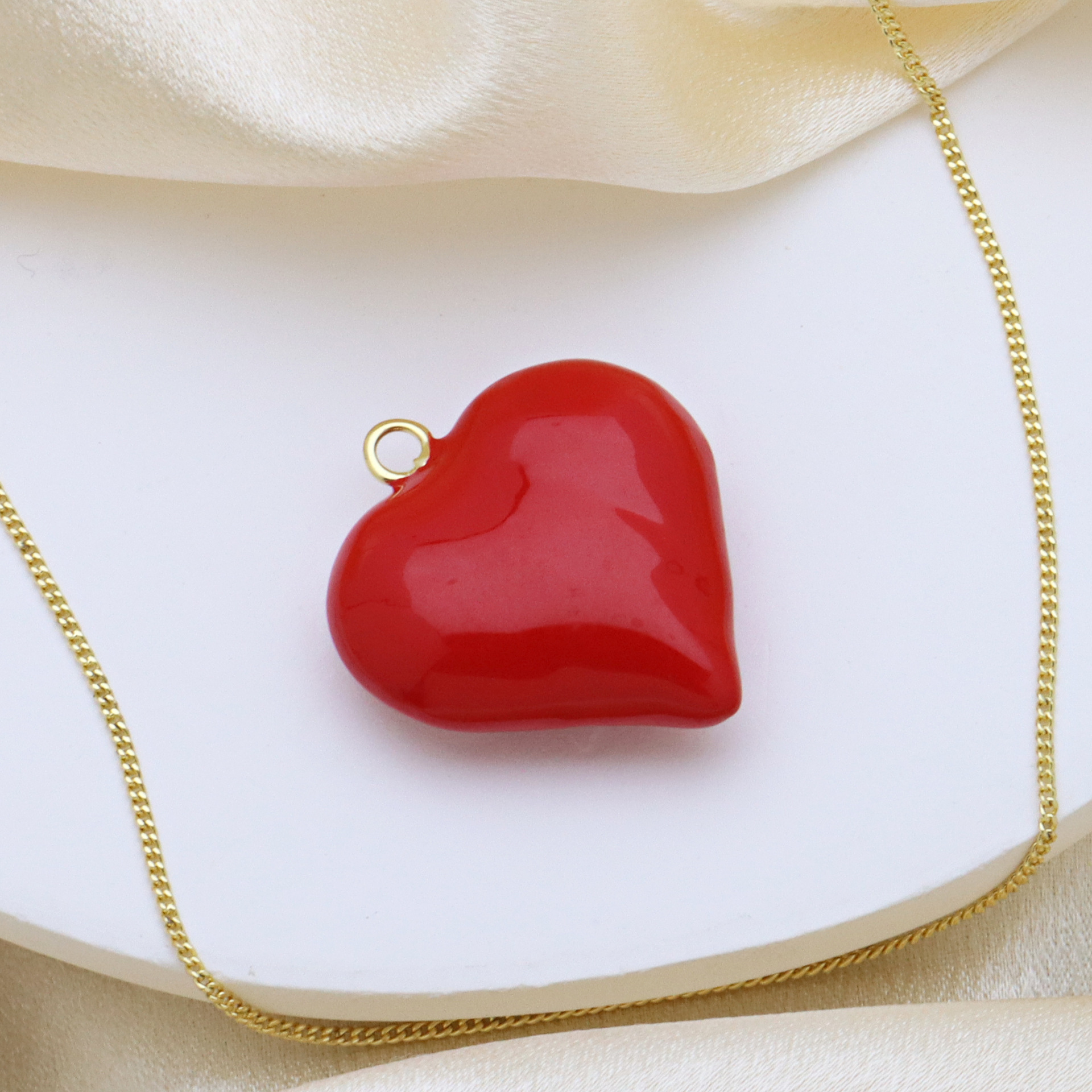 8g Weight Pendant Jewelry Making Type 20*28mm, 25 * 29mm, 30*33mm Jewelry Making Size DIY Jewelry Accessories Classification 1 Piece Quantity Copper Material Cherry, Heart Shape Pattern Enamel Design Simple Style Style 1 Piece 20*28mm 25 * 29mm 30*33mm Copper Cherry Heart Shape Pendant 2