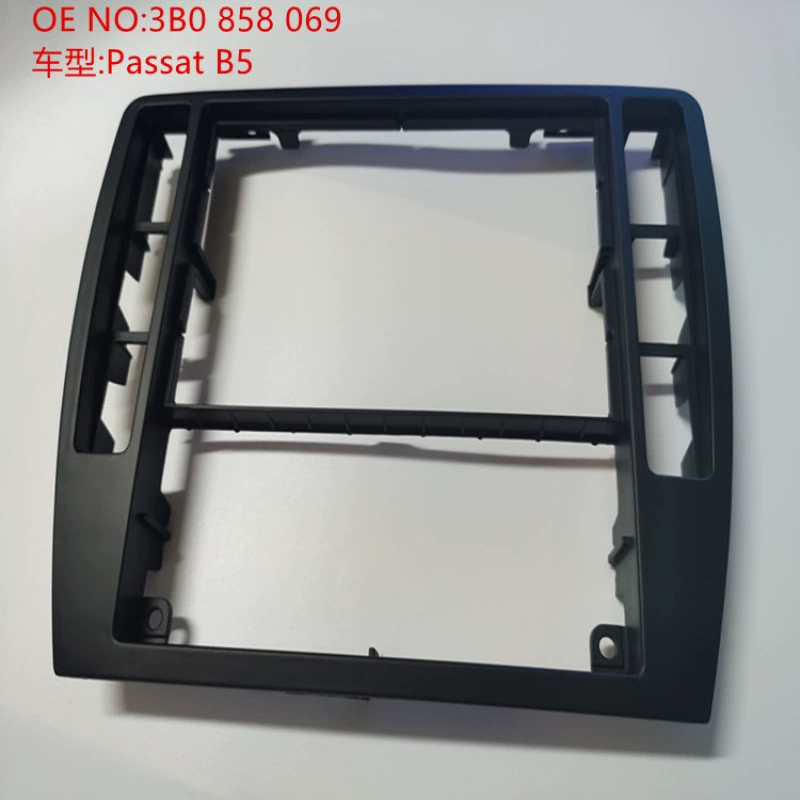 Накладка центральной консоли Passat B5 чёрная 3B0858069