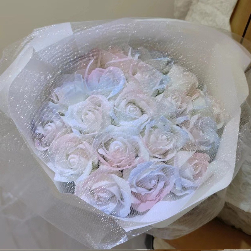 7월의 연인 - 스트링 조명이 달린 19개의 얼음과 눈 산 축하 카드