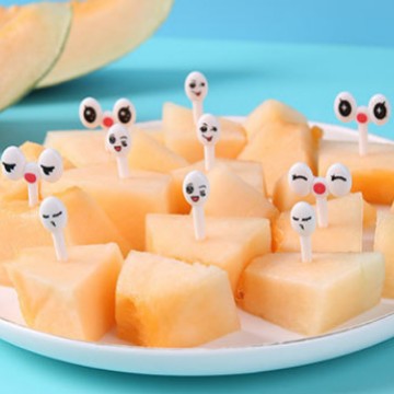 Uso doméstico Cartoon Tenedores para fruta para niños Creativo Animales para niños Set de palillos de plástico para fruta Palillos para fiambrera