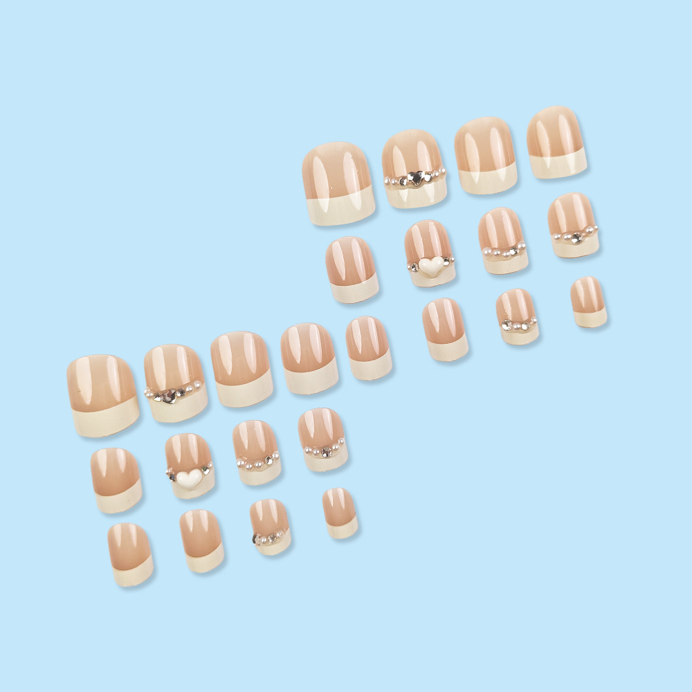 Polvo desnudo francés de perlas, bordes blancos para usar uñas amorosas, adornos de diamante de viento dulce, uñas falsas, 24 piezas de manicuras explosivas.