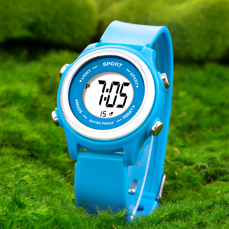 Nuevo dulce macaron estudiante reloj electrónico moda Junior High School multifunción alarma luminosa sincronización reloj electrónico
