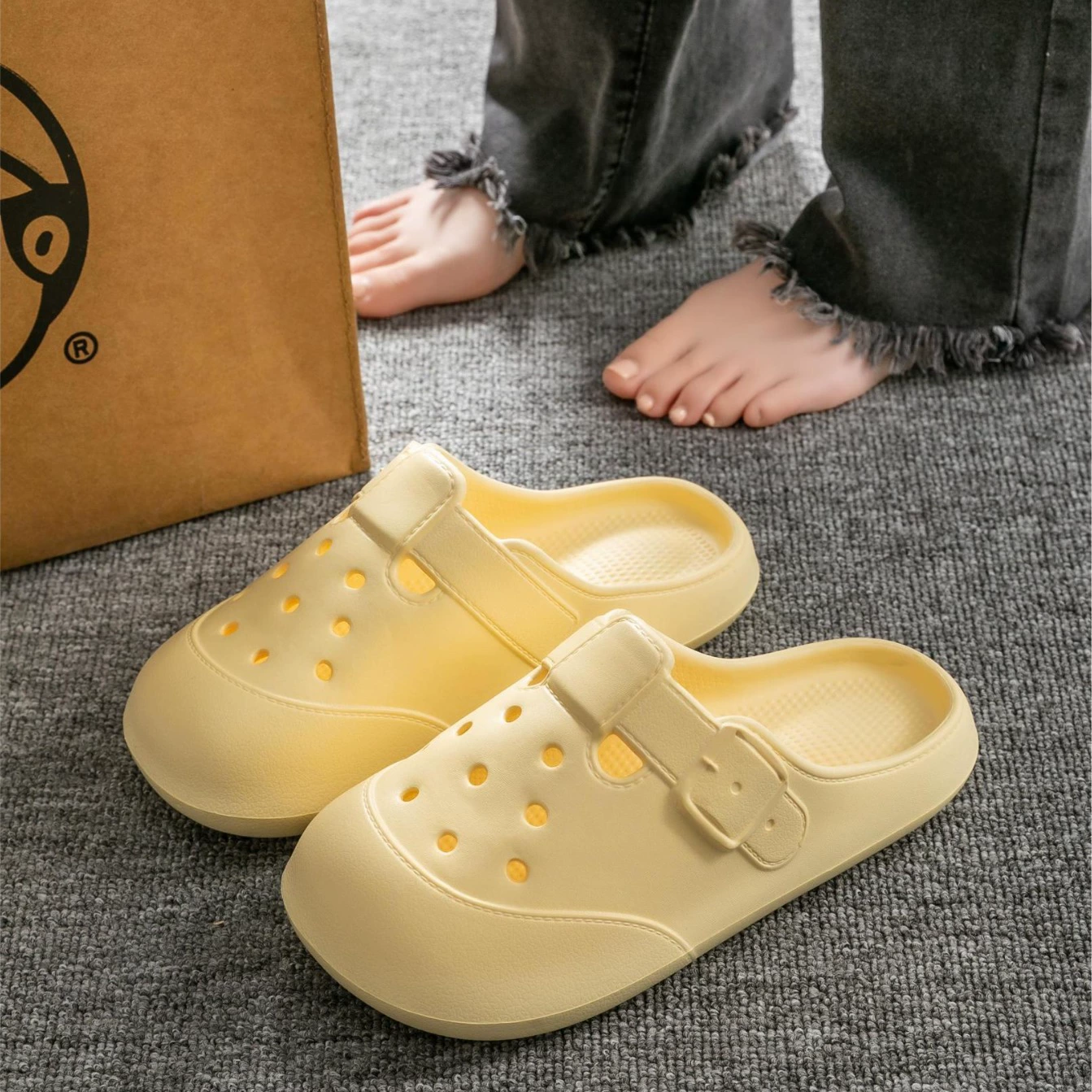 Летние носки женские плоские сандалии 2024 новые ботинки Birkenwhome домашние тапочки нескользящие мягкие подошвы