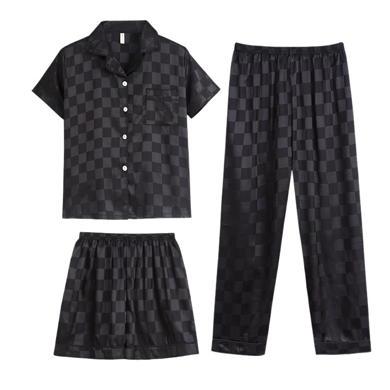 2024 Nuevos pijamas a cuadros de los hombres de verano Pantalones cortos de manga corta de seda de hielo traje de tres piezas de alta calidad ropa de hogar de seda real