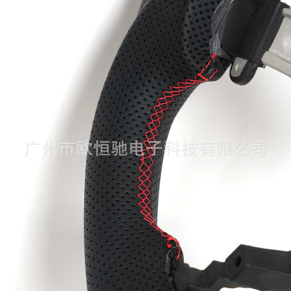 Cross-border hot sale is suitable for Toyota Land Cruiser 16-21 full leather car steering wheel assembly modification