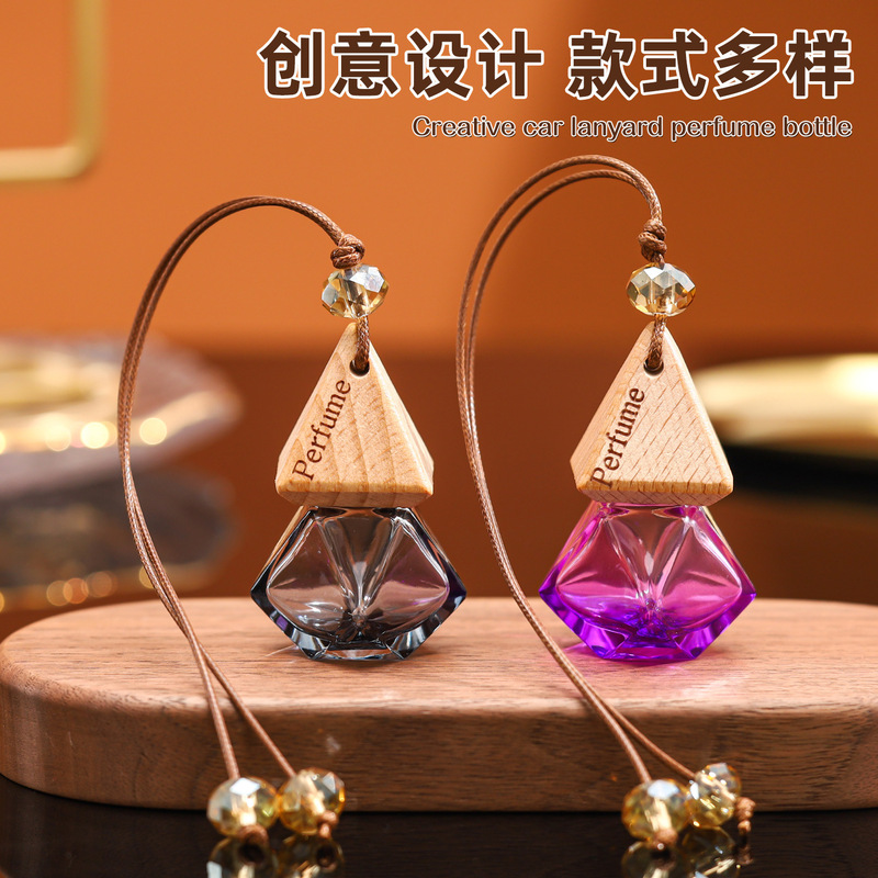 Wholesale Car Aromatherapy Bottle Glass Bottle Perfume Pendant Car High-End Long-Lasting Fragrance Empty Bottle Aromatherapy Bottle Pendant