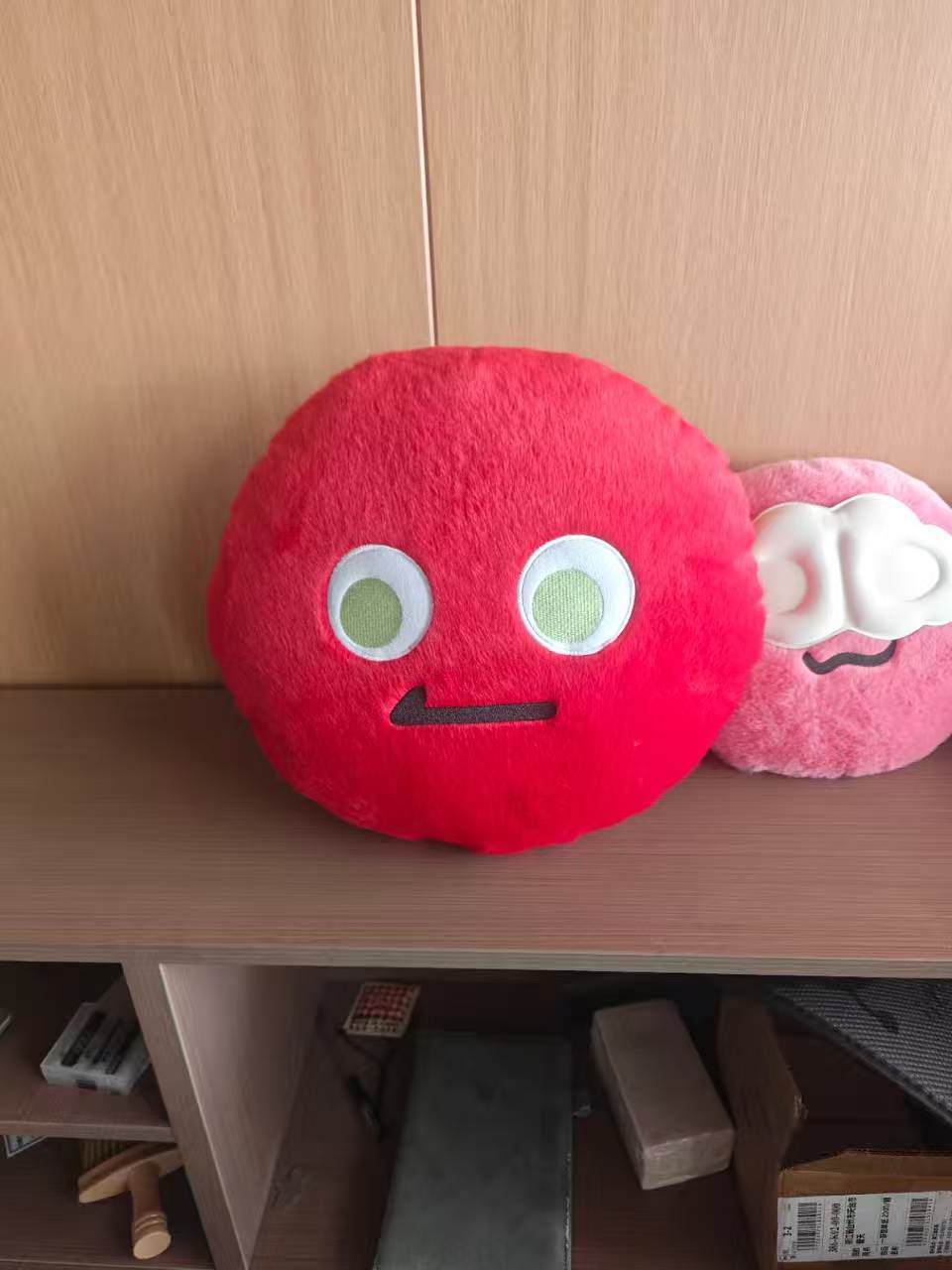 Car Headrest Neck Pillow with Cute Smiley Face Design, Car Cushion for Long Trips, Car Seat Backrest Pillow