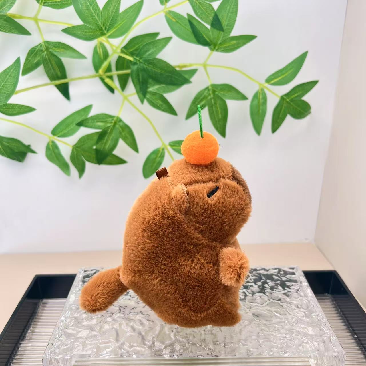 Creativo cable de tracción colada capibara colgante muñeca juguete de peluche muñeca Dolphin bolso colgante llavero