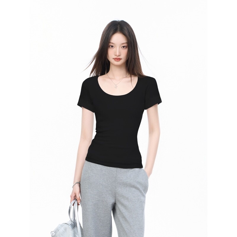 Black U-Neck Short-Sleeve T-Shirt for Women, 2025 Summer Large Neckline Slim-Fit Half-Sleeve Top, New Spring Style Black U-Neck Short-Sleeve T-Shirt for Women, 2025 Summer Large Neckline Slim-Fit Half-Sleeve Top, New Spring Style