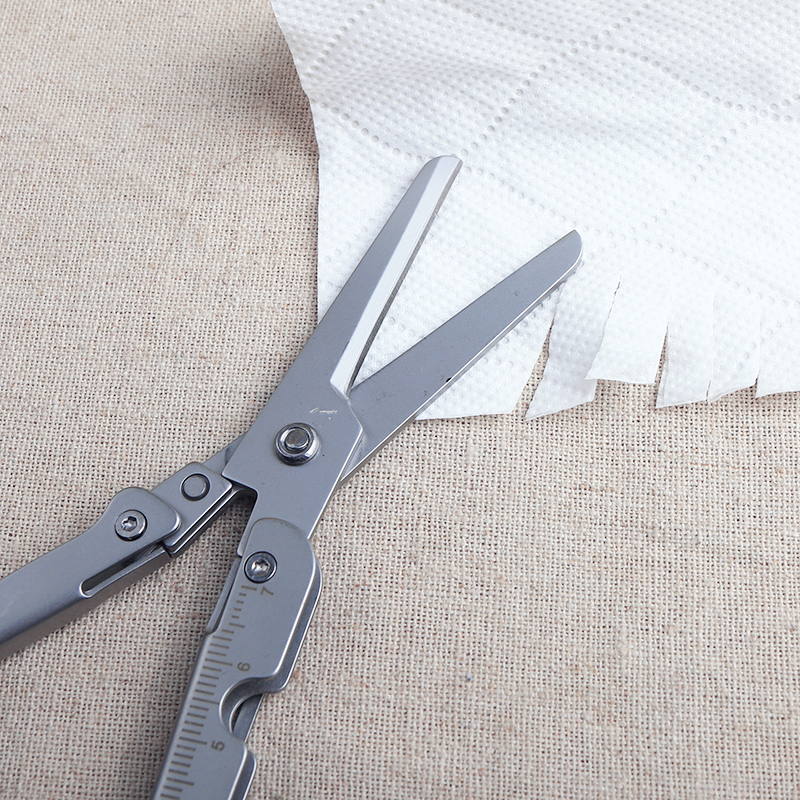 ≌带挂孔迷你不锈钢EDC折叠剪刀户外多功能应急便携小剪刀随身工