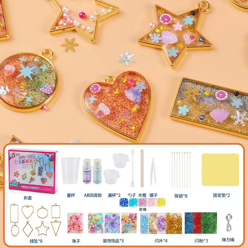 Accesorios de epoxi de cristal de bricolaje hechos a mano para niños, paquete de material, pintura de pegamento sin hornear, mochila, accesorios colgantes, juguetes de juego