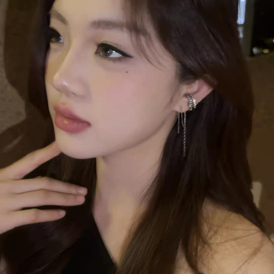 E829 왼쪽 귀 [싱글]