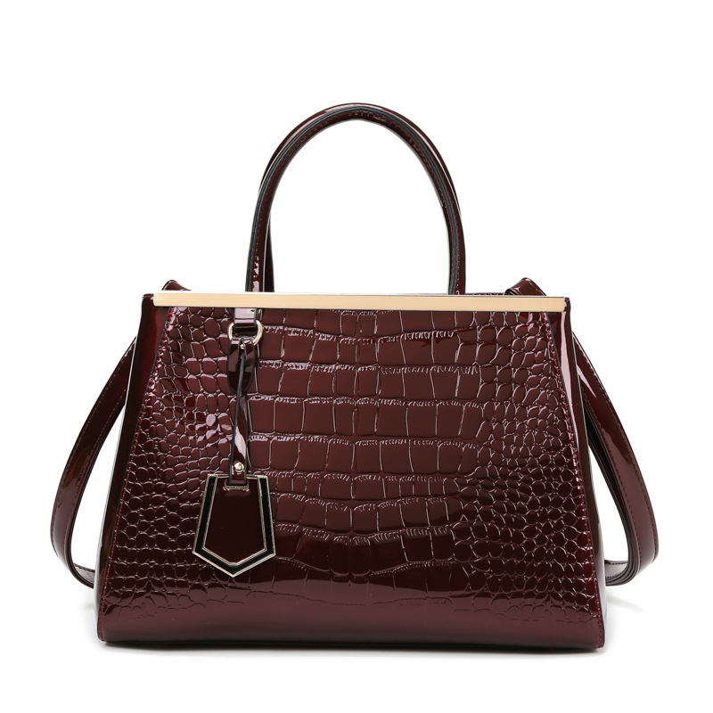 European and American Fan Cross-border New Crocodile Pattern Large Capacity Women's Bag Fashionable Embossed Women's Shoulder Bag All-match Handbag