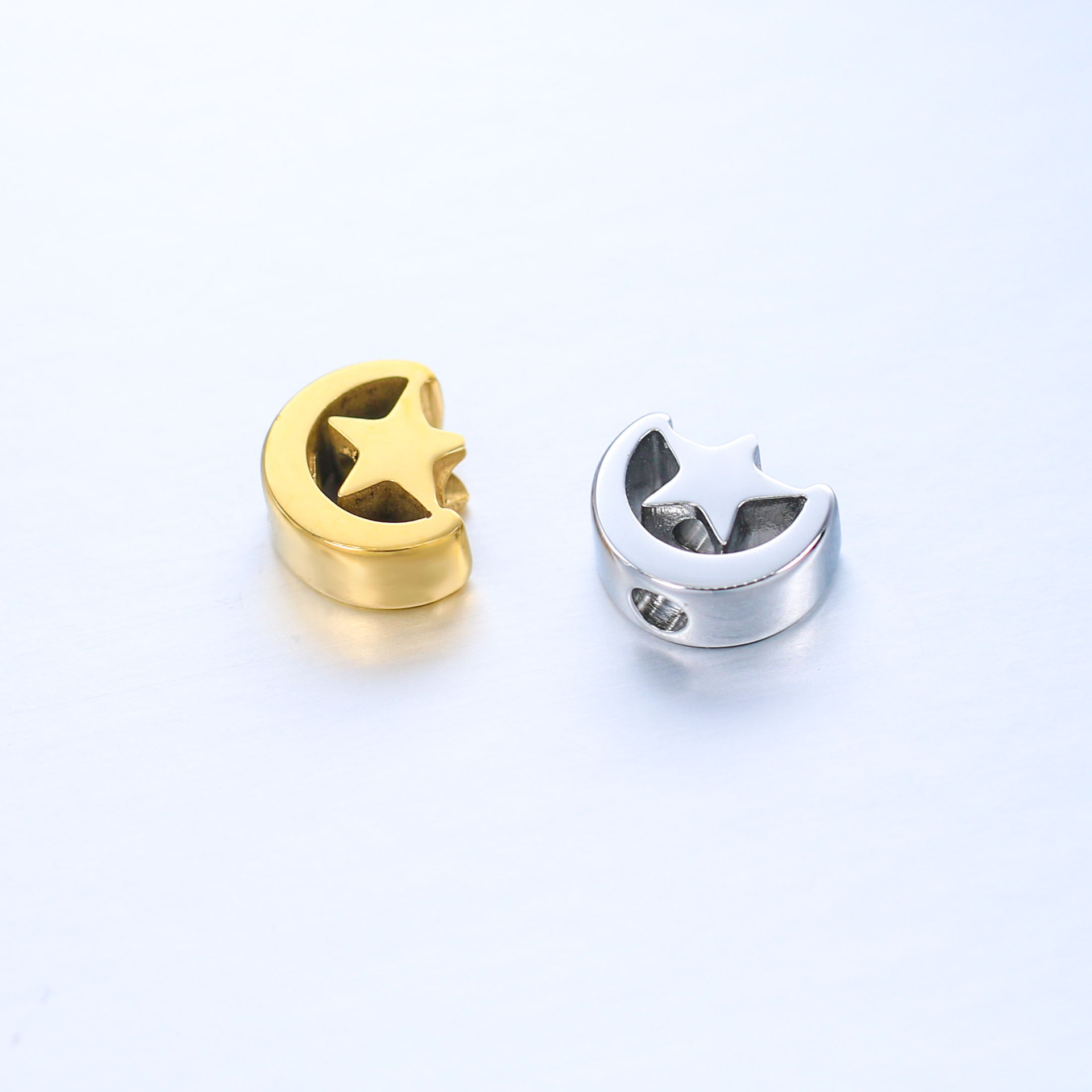 5g Weight Beads Jewelry Making Type 7 * 8mm Jewelry Making Size DIY Jewelry Accessories Classification 5 PCS/Package Quantity 304 Stainless Steel Material Star, Moon Pattern Polished Finish Plating Design Simple Style Style 5 PCS/Package 7 * 8mm 304 Stainless Steel Star Moon Polished DIY Jewelry Accessories Beads 3