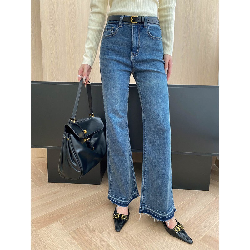 司南时髦精挚爱水洗复古高腰直筒撞色毛边微喇叭牛仔裤