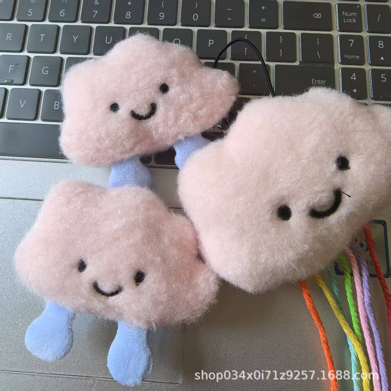 Nuevos lindos broches de peluche nubes accesorios muñecas de dibujos animados bolsos accesorios de decoración joyas DIY image 3