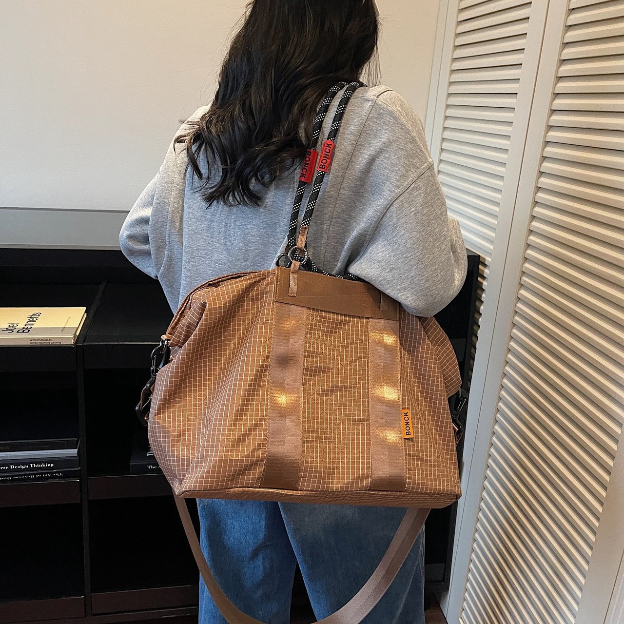 Cordas japonesas de escalada de roca bolsa de gran capacidad separación seca y húmeda bolsa de ejercicios movida al aire libre mochila portátil impermeable bolsa de viaje image 10
