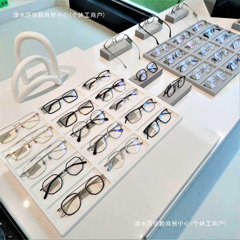 Painted Glass Display Box for Eyeglasses, Sunglasses Display Box, Eyewear Store Island Decoration, Sunglasses Background Tray