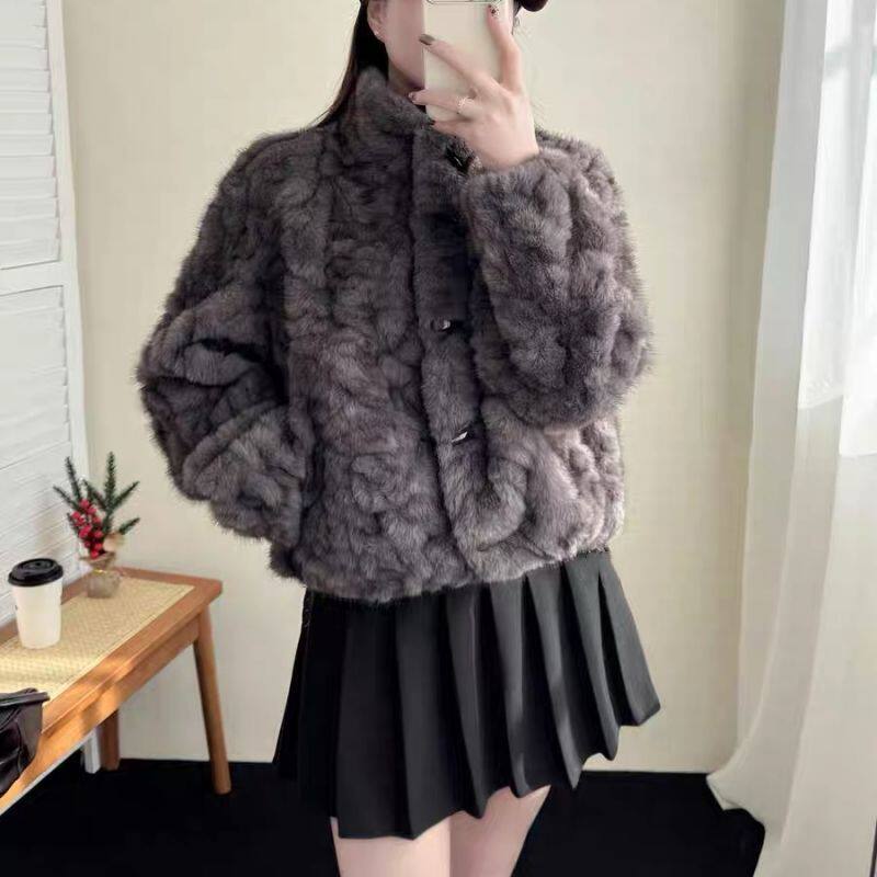 Áo khoác lông giả chồn cổ đứng cài khuy sừng, dáng rộng tôn dáng, dày dặn mùa thu đông — Màu be [lót lông], Màu be sữa [lót lông], Màu gạo cống [lót lông], Màu hồng da [lót lông] chi tiết 5