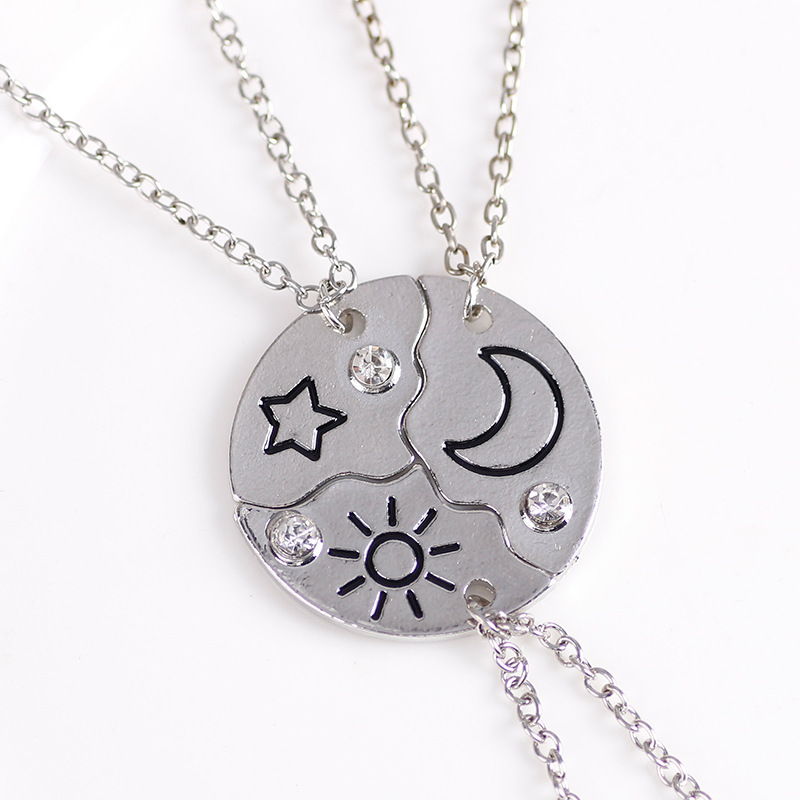 Round mosaic sun moon star student necklace Japanese and Korean series sisters clavicle chain_voghion.com