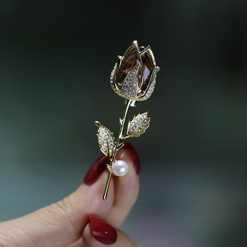 Spilla rosa tridimensionale di alta qualità, spilla in zircone con perla portaoggetti vuoto_voghion.com