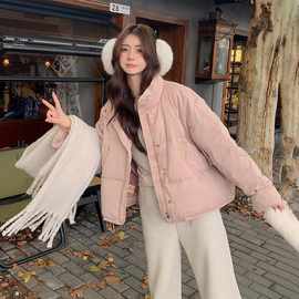 粉色小个子减龄漂亮羽绒服女短款2025冬新款时尚保暖立领白鸭绒服