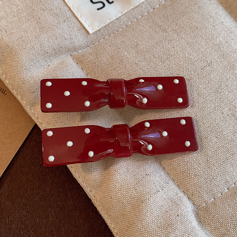 레드 폴카 도트 클립
