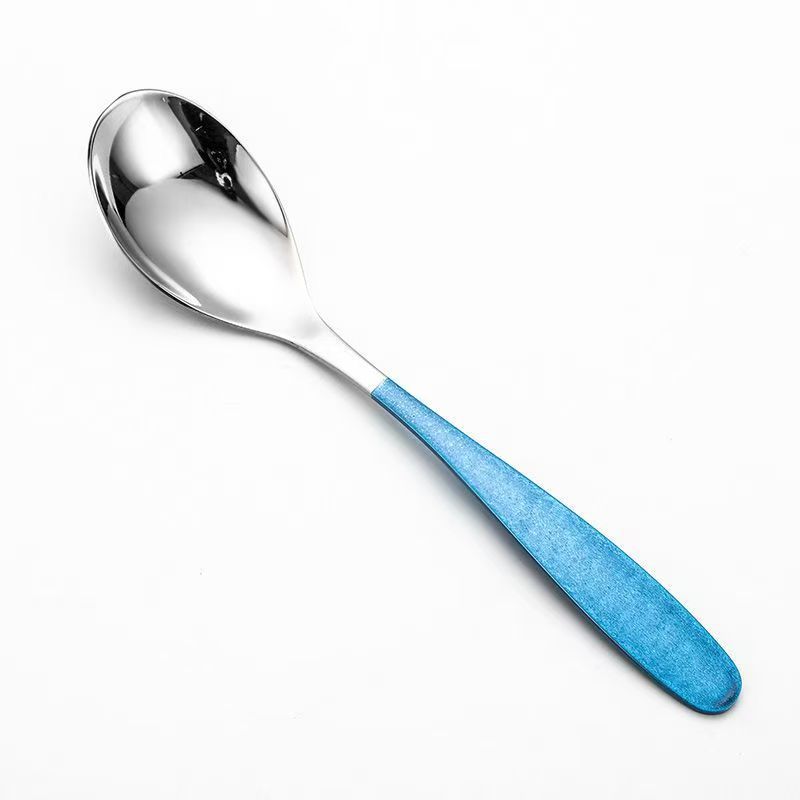 Cuchara ovalada de acero inoxidable Cuchara de postre de color creativo Cuchara de café de celebridades de Internet de alto valor Cuchara de comida de restaurante en casa