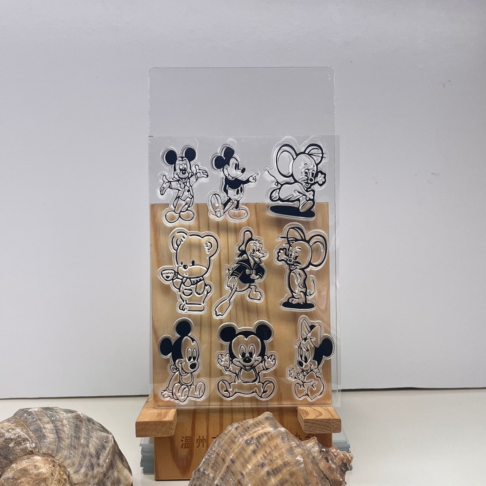 25cd670f90783845ea42e8d09c5545