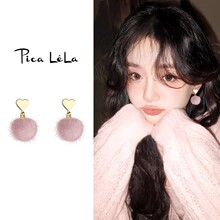 ��ɫë�q���A�o����Ů�¿�߼��ж��hС�����|��ᔶ������AĘ���