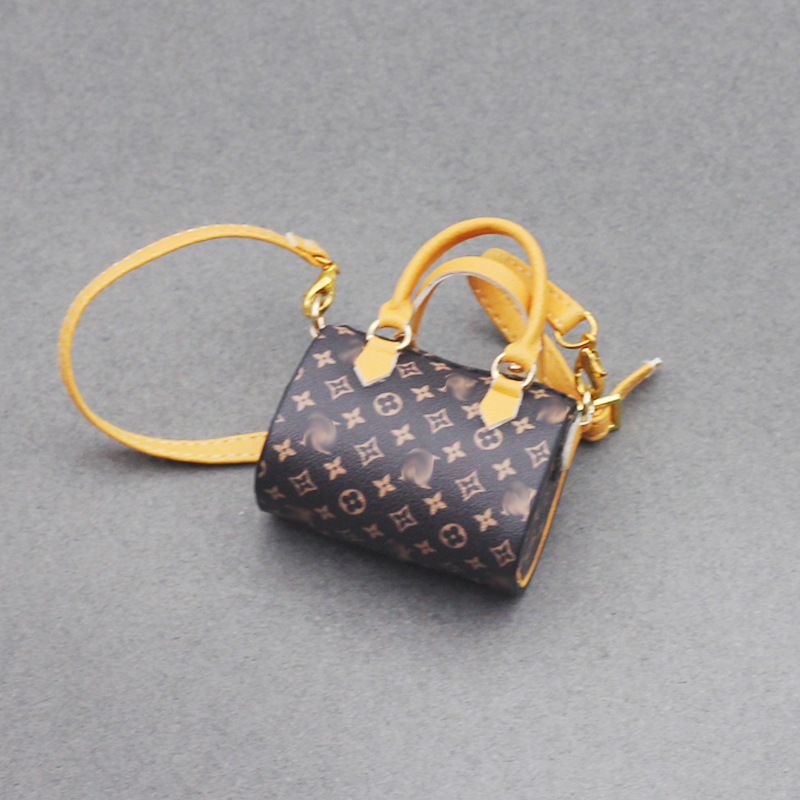 18CMベビーキャリーバッグは、17CMラブブ（Labubu）透明外出バッグ収納バッグペンダント、オールドフラワーバッグに適しています。