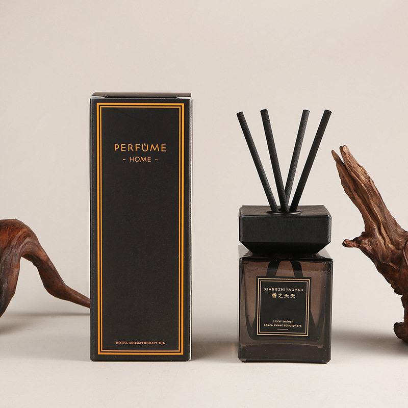 木质香薰 精油乌木檀香家用卧室内持久办公卫生间香水沉香方瓶